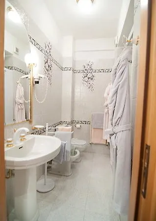 Hotel Ristorante Al Sorriso 3*