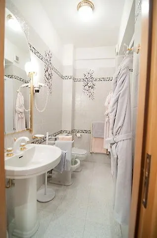 Hotel Ristorante Al Sorriso 3*